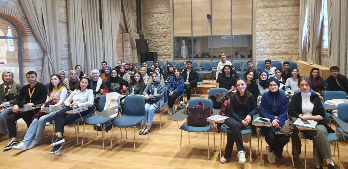 Okul Öncesinde Çocuk Edebiyatı Dersi Kapsamında Rami Kütüphanesi’nde Nitelikli Çocuk Kitabı Atölyesi Gerçekleştirildi